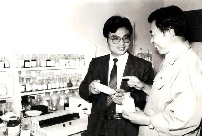 一勺盐浙江父子却靠它撑起一个千亿帝国九游会J9入口花2000元冤枉钱买了(图12)